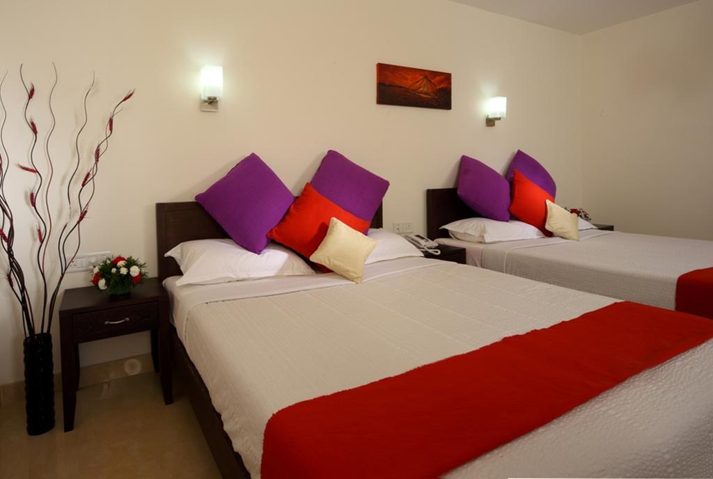 Hotel Green Dreams Kochi Екстер'єр фото
