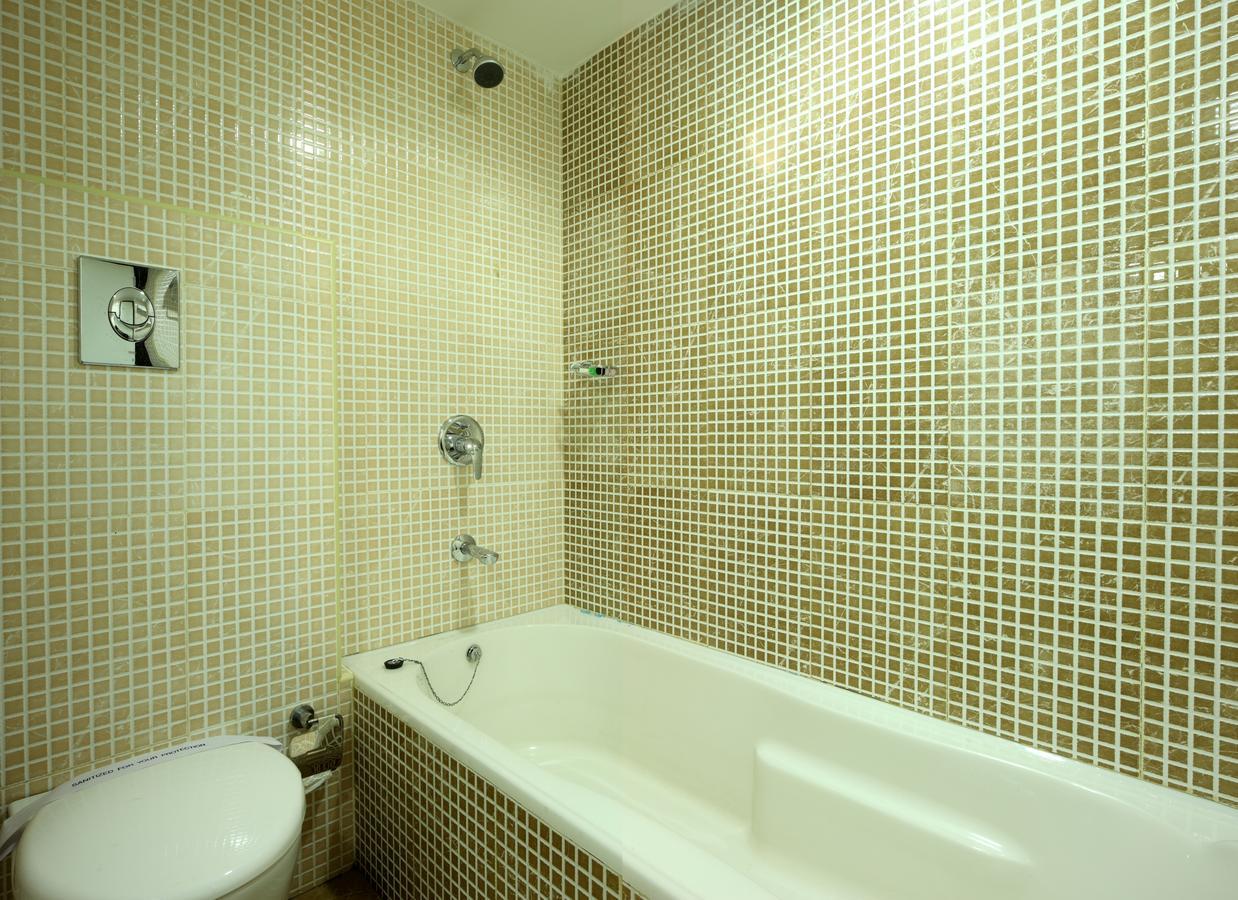 Hotel Green Dreams Kochi Екстер'єр фото